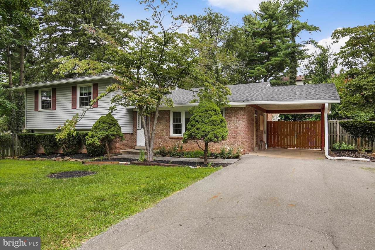 17504 Lisa Drive - Photo 1