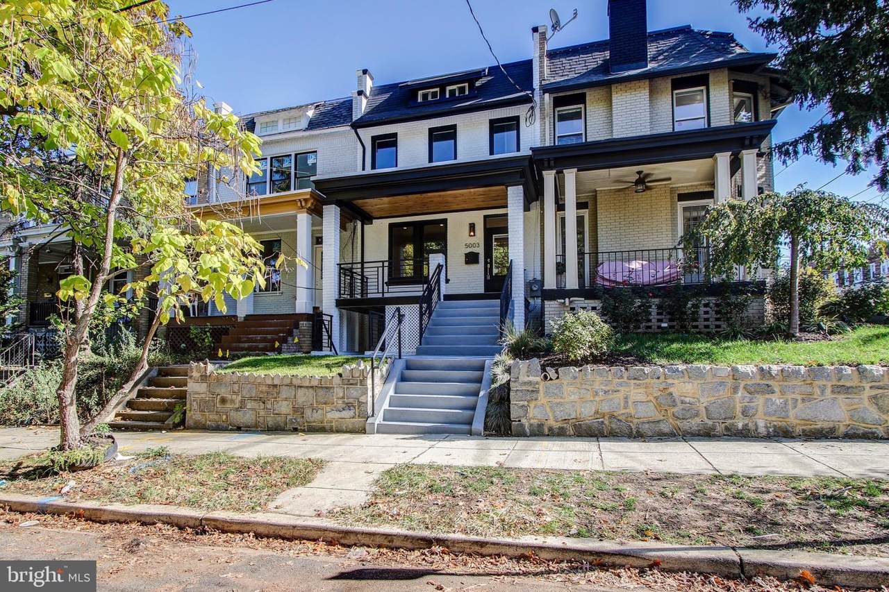 5003 8TH Street - Photo 1
