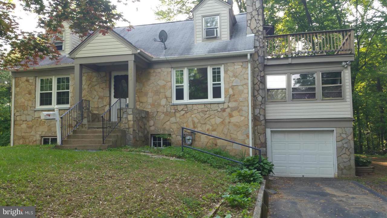 4006 Hirst Drive - Photo 1