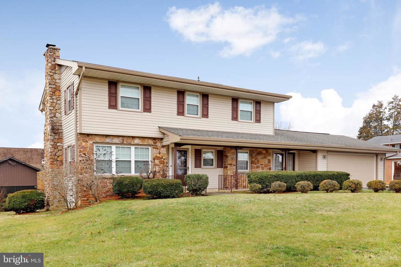 760 Laurie Drive - Photo 1