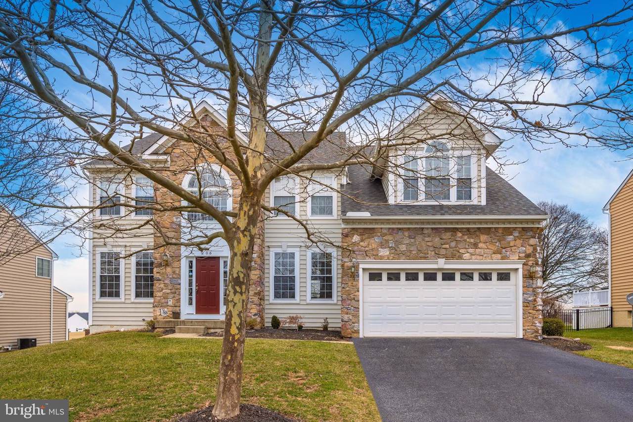 206 Wyndtryst Drive - Photo 1