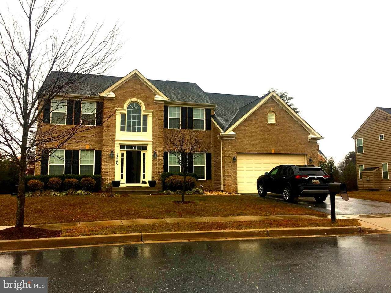 13705 Vanderbilt Way - Photo 1