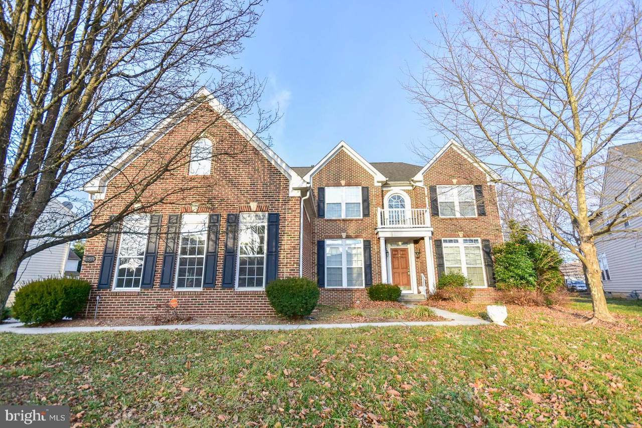 255 Augustine Court - Photo 1