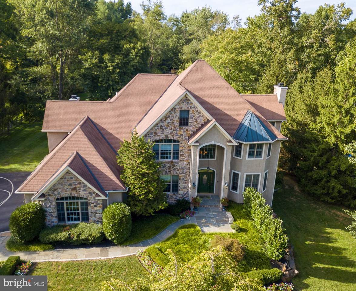521 Sugartown Road - Photo 1