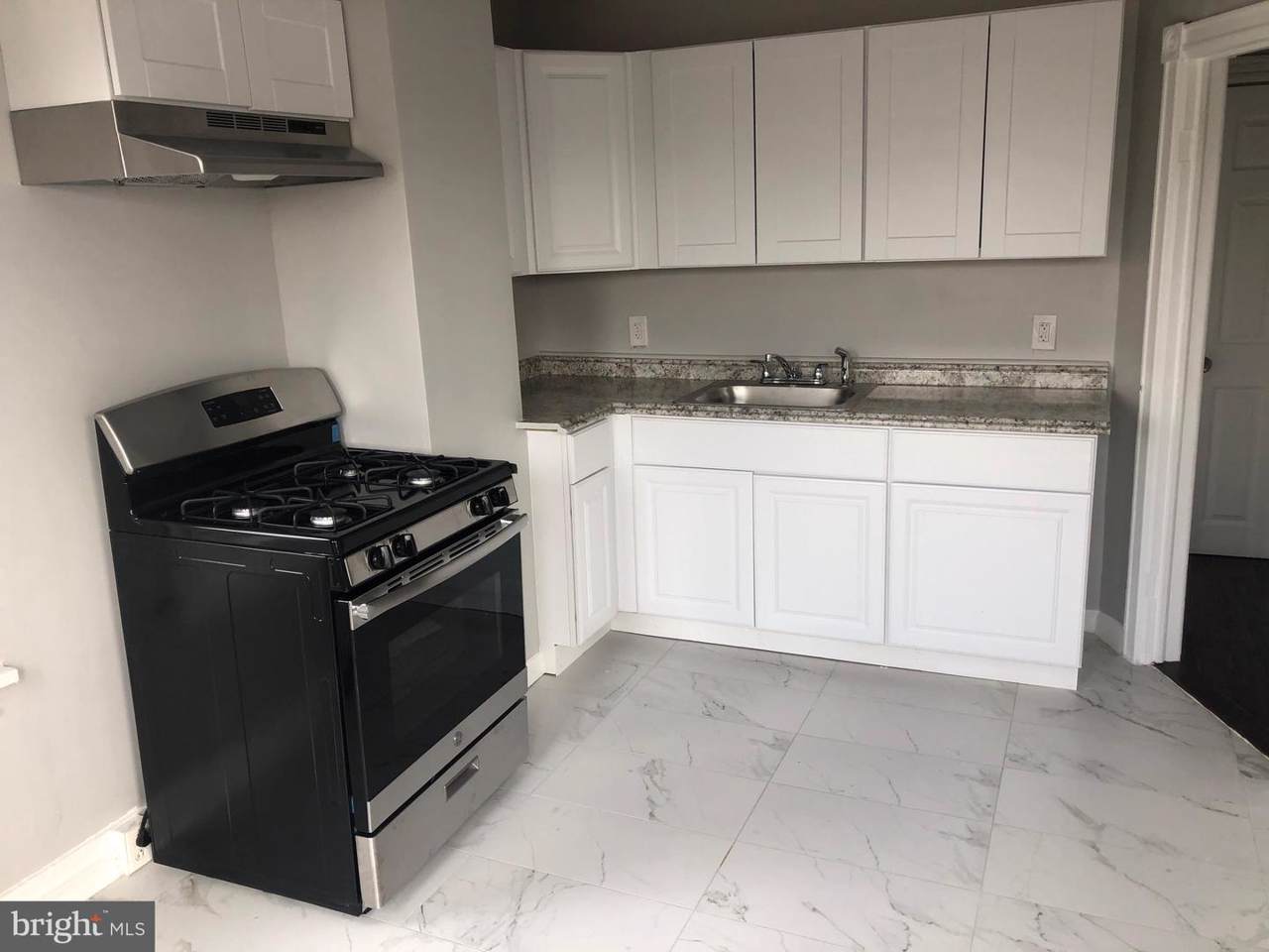 2032 Nottingham Way - Photo 1