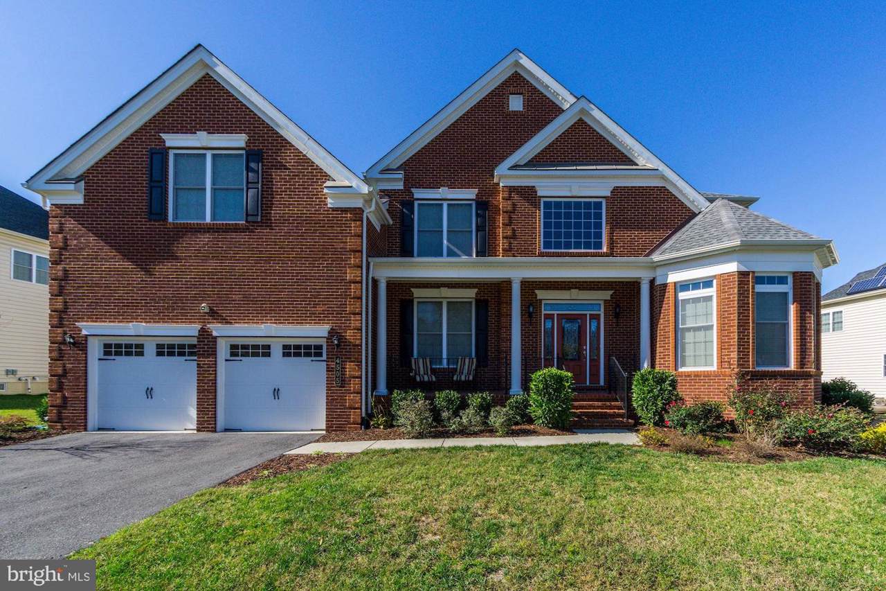 4505 Bridle Ridge Road - Photo 1