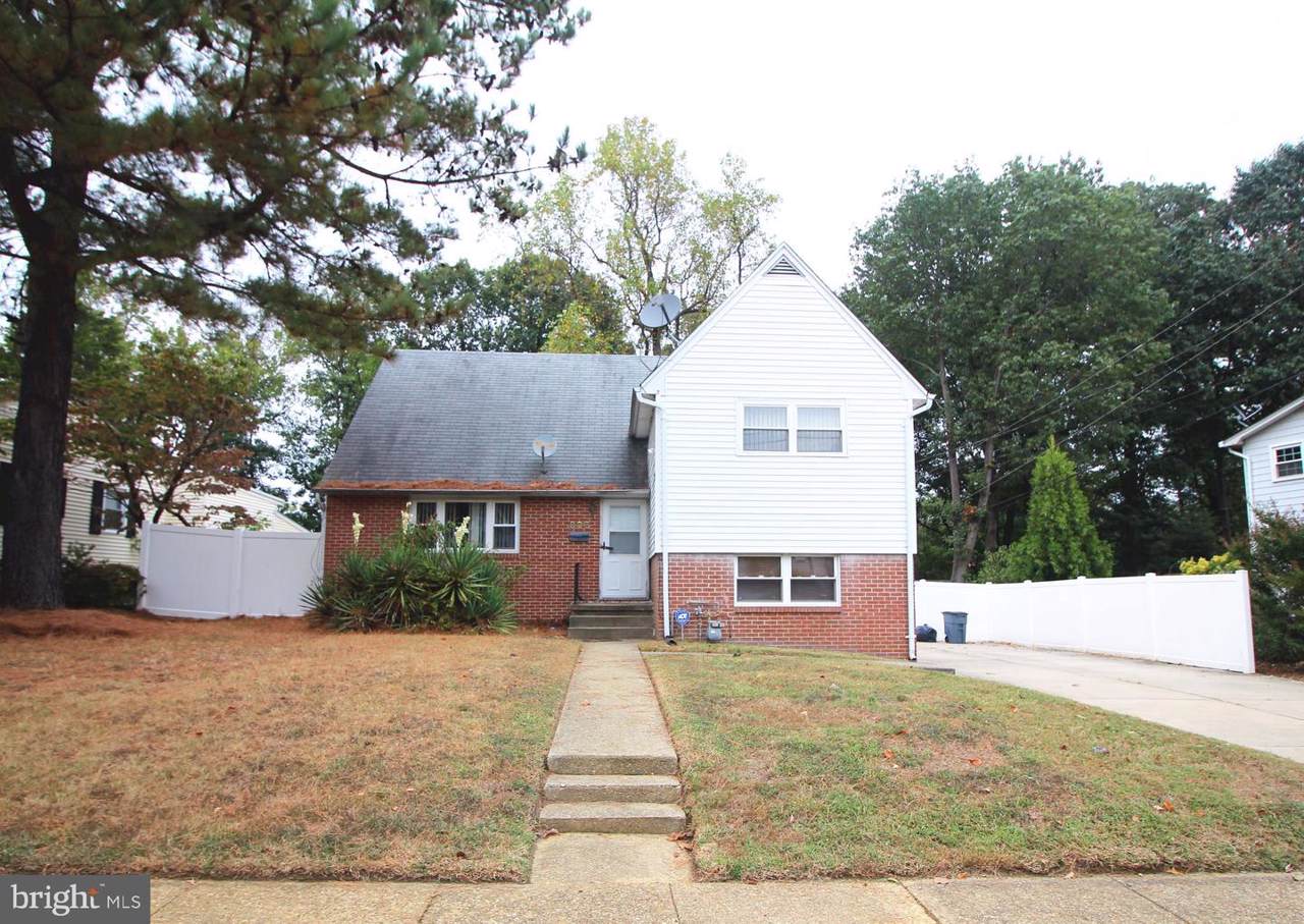 808 Tyler Avenue - Photo 1