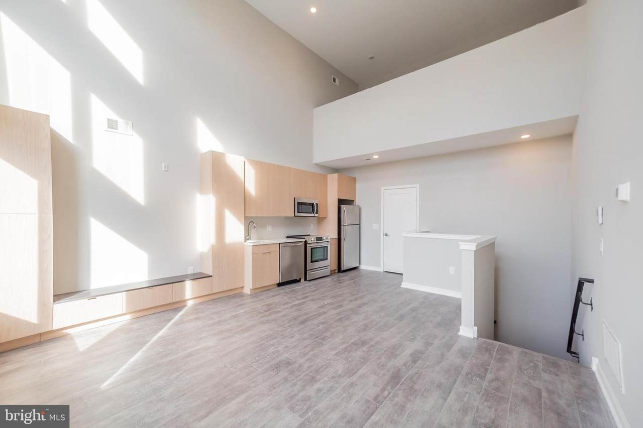 1730 Ridge Avenue - Photo 1
