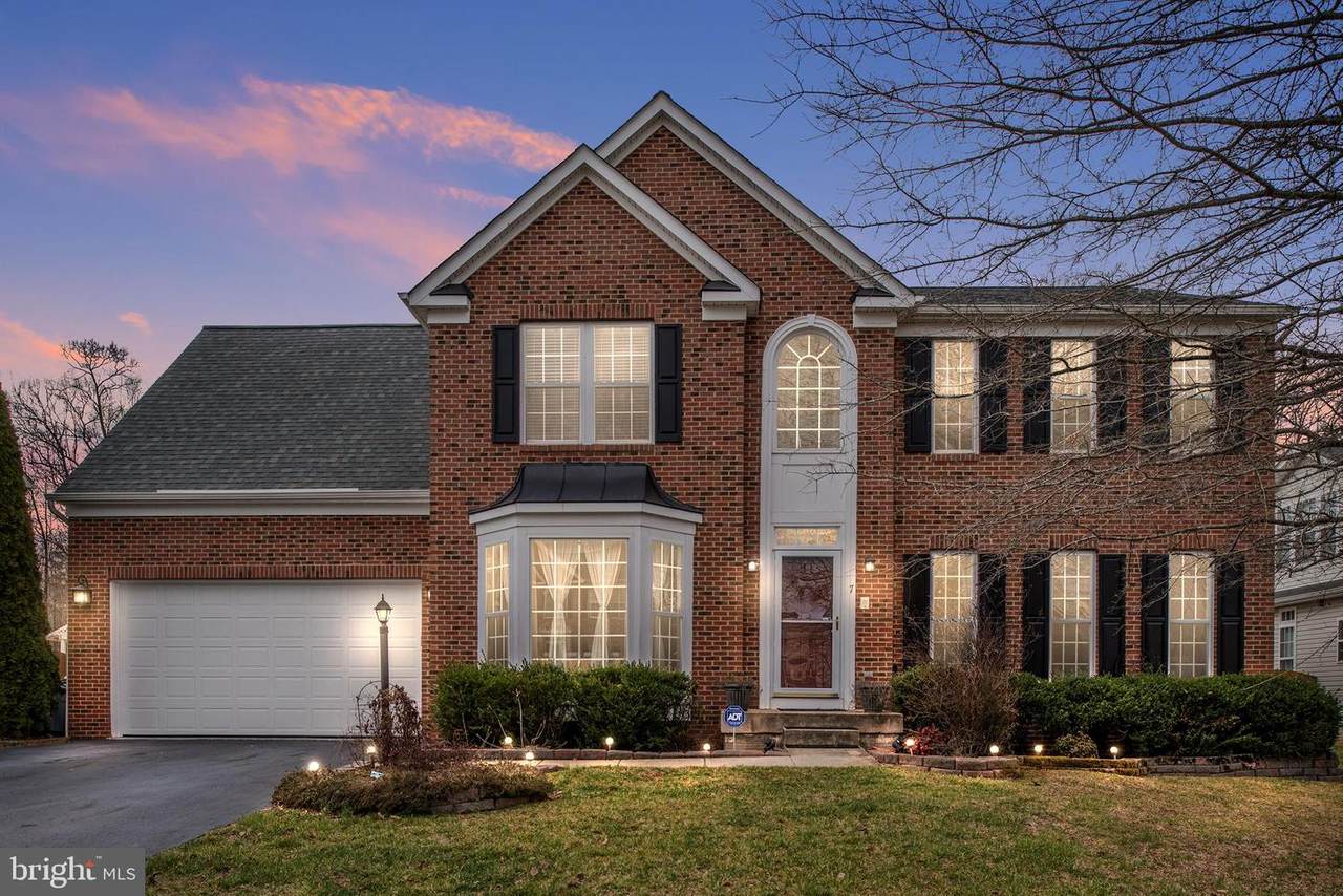7 Temple Drive - Photo 1