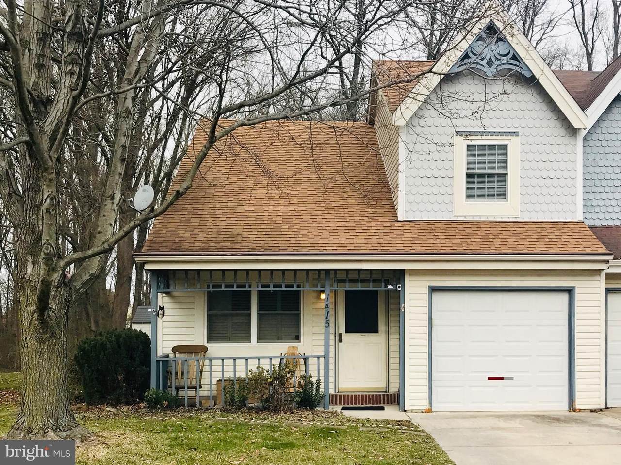 1415 Farmview Drive - Photo 1