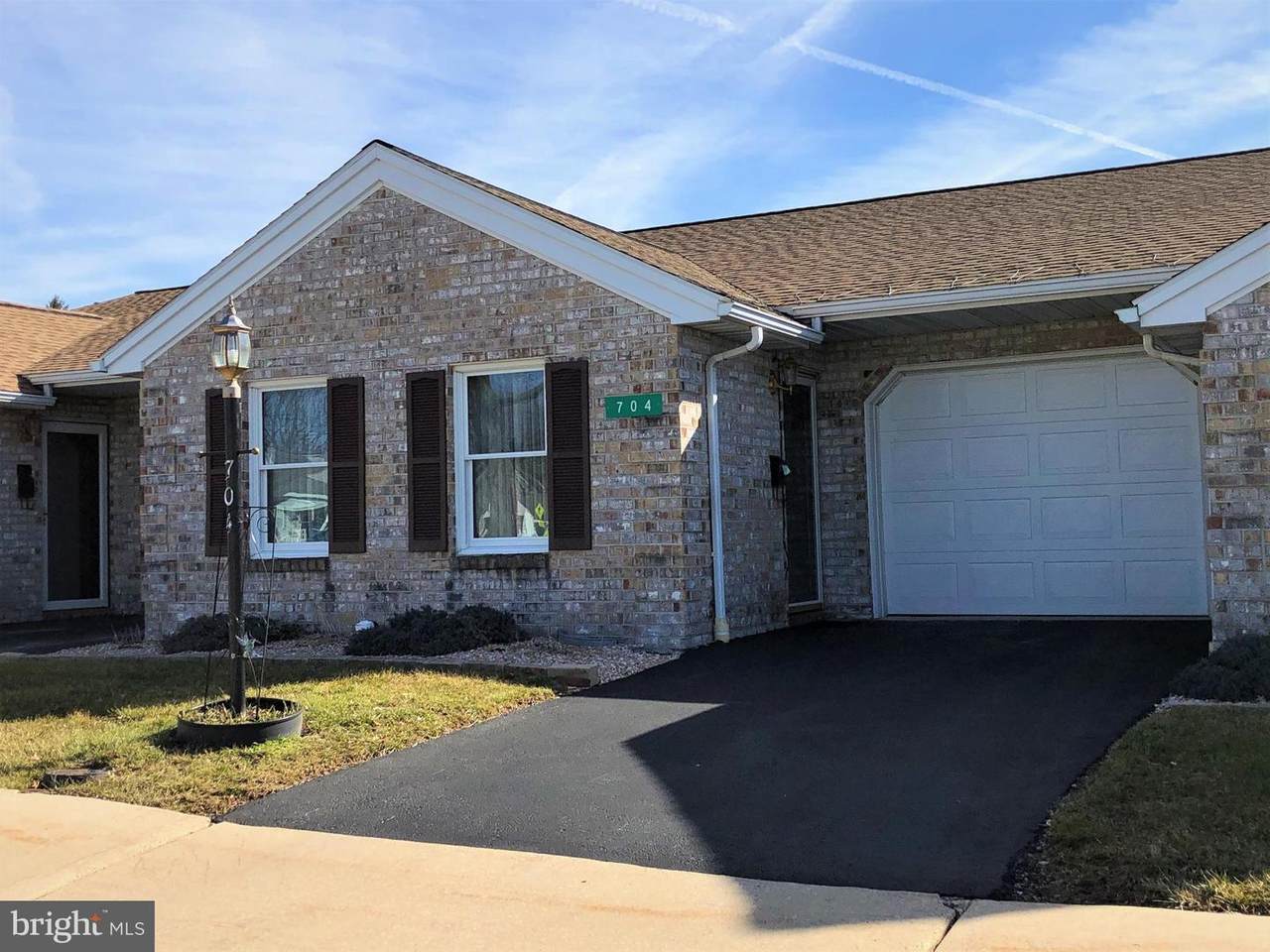704 Marden Avenue - Photo 1