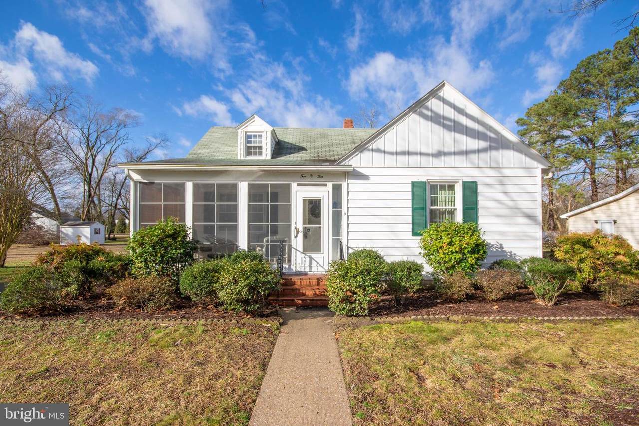 204 Louise Avenue - Photo 1