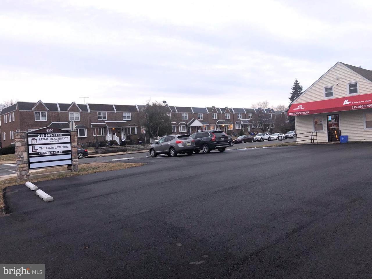9200 Academy Road - Photo 1