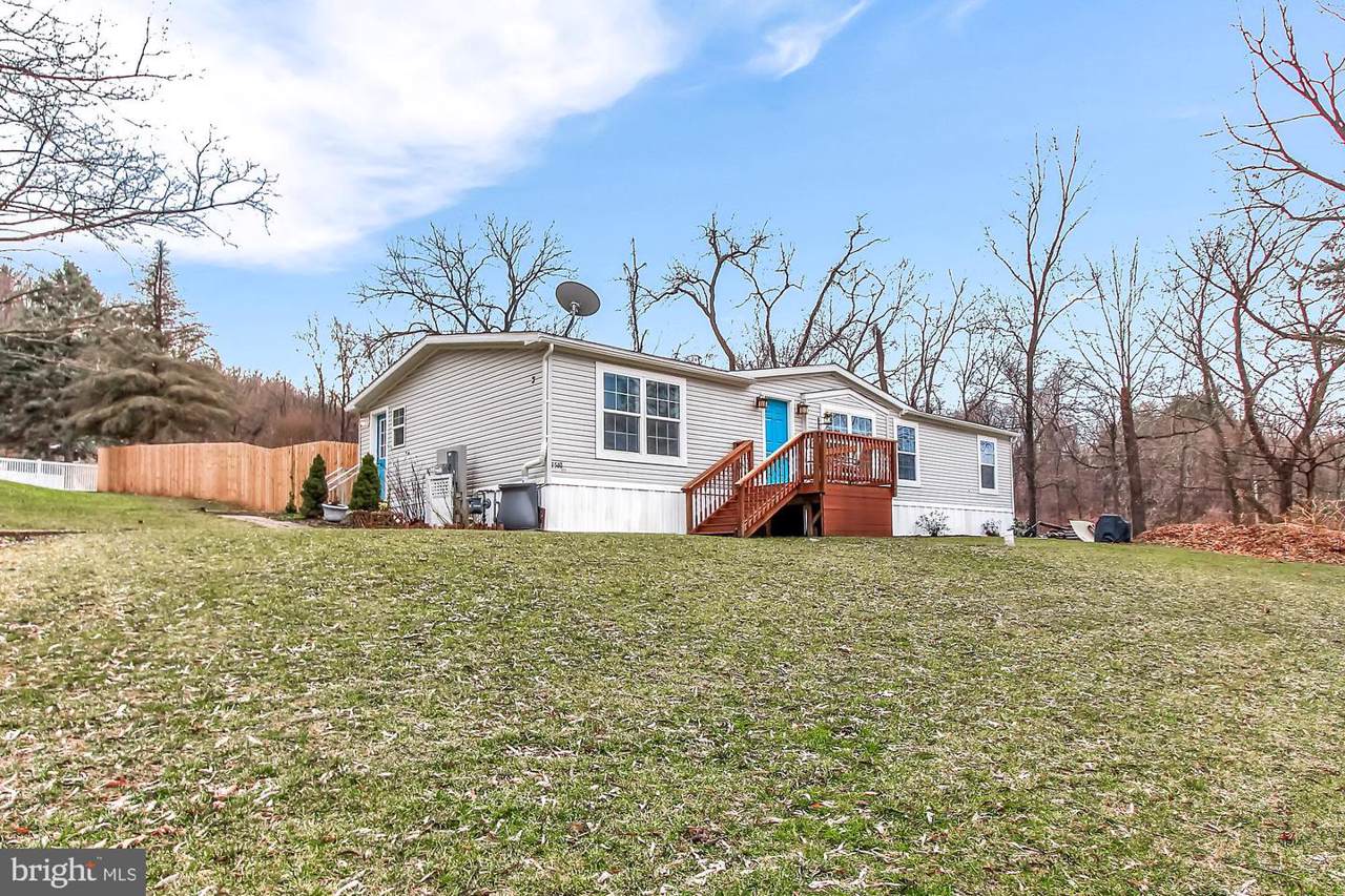 1540 Parkview Road - Photo 1