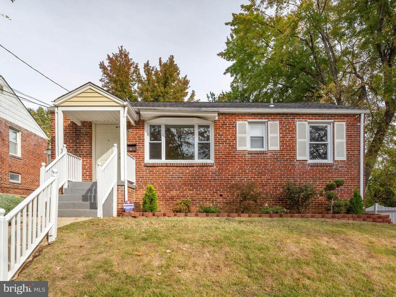5008 Lackawanna Street - Photo 1