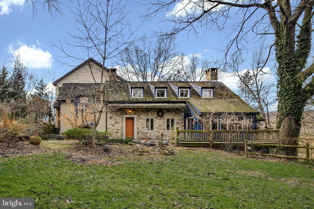325 Stouts Valley Road - Photo 1