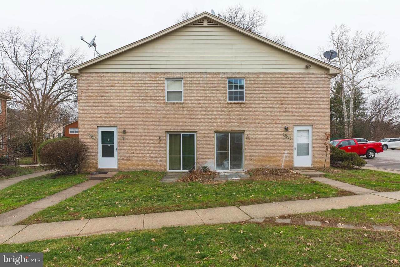 9546 Hagel Circle - Photo 1