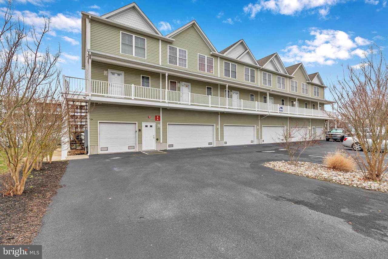 617 Salt Spray Road - Photo 1