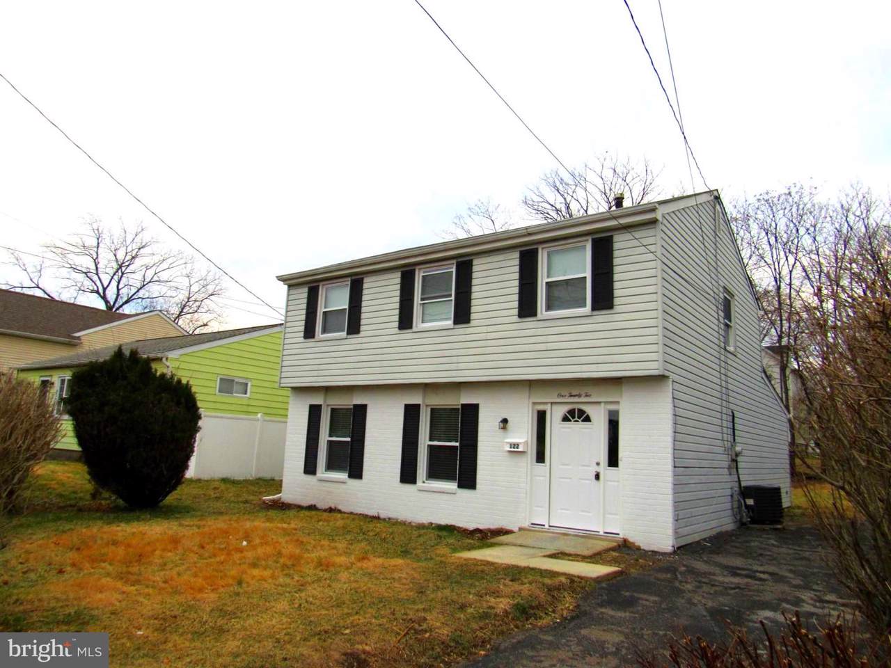 122 Ruscombe Avenue - Photo 1