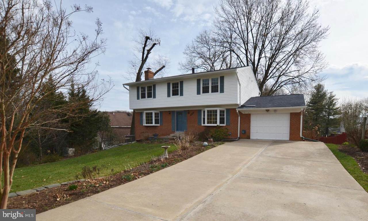 9645 Maury Road - Photo 1