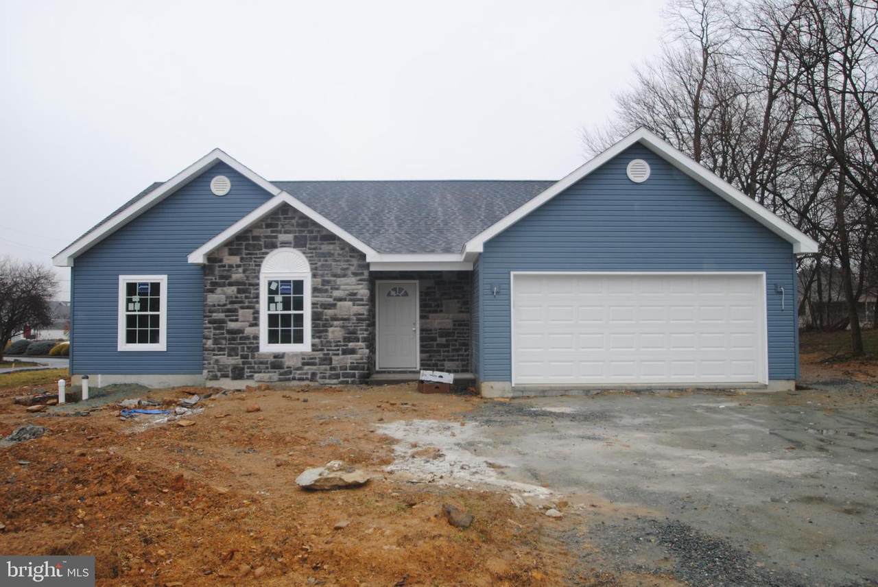 27 Aspen Drive - Photo 1