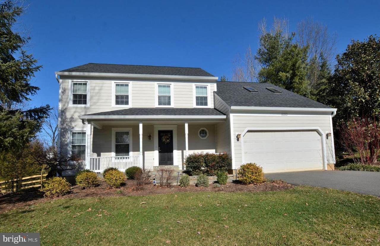 11212 Longwood Grove Drive - Photo 1