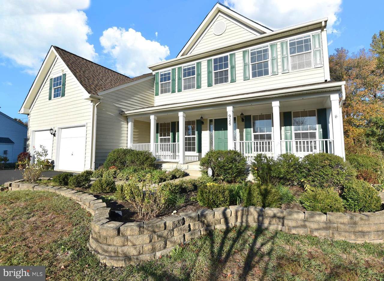928 Densmore Bay Court - Photo 1
