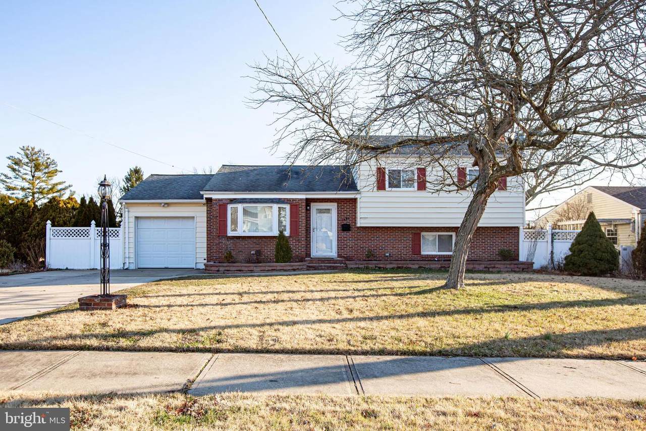 1952 Arena Drive - Photo 1