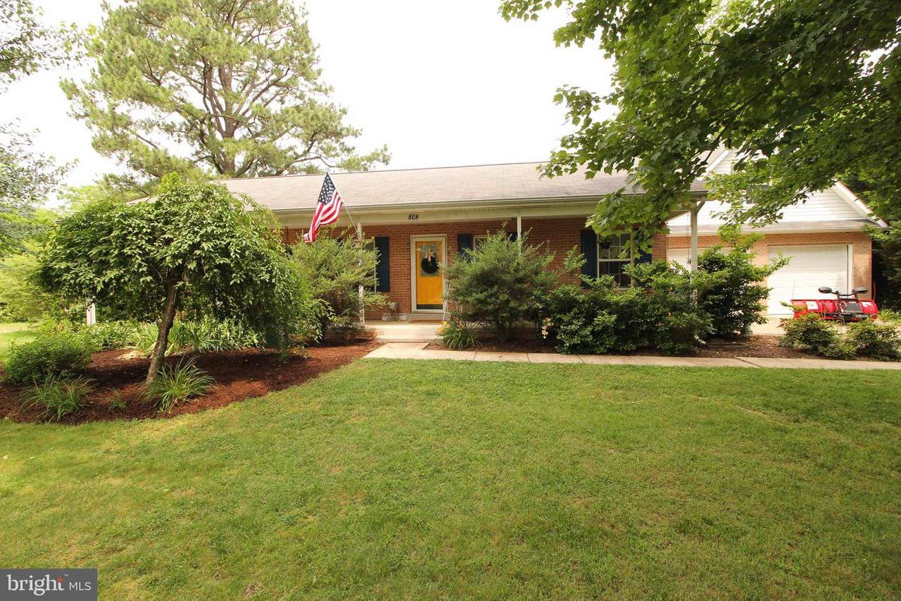 808 Anne Arundel Avenue - Photo 1