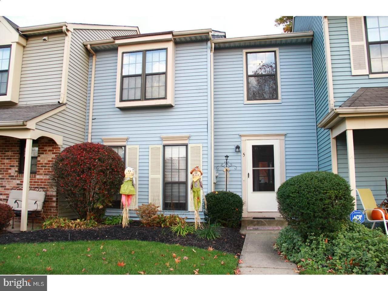5 Banbury - Photo 1