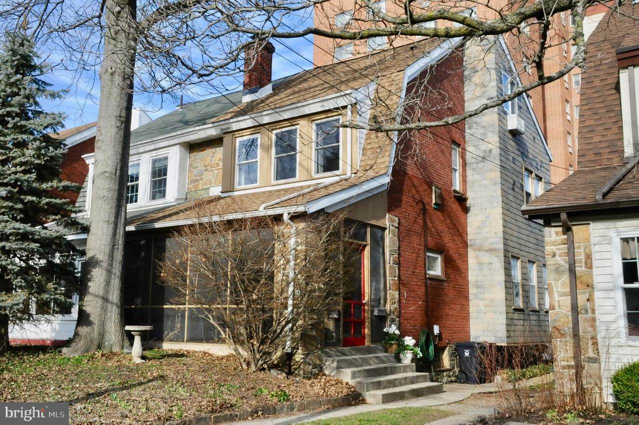 909 24TH Street - Photo 1