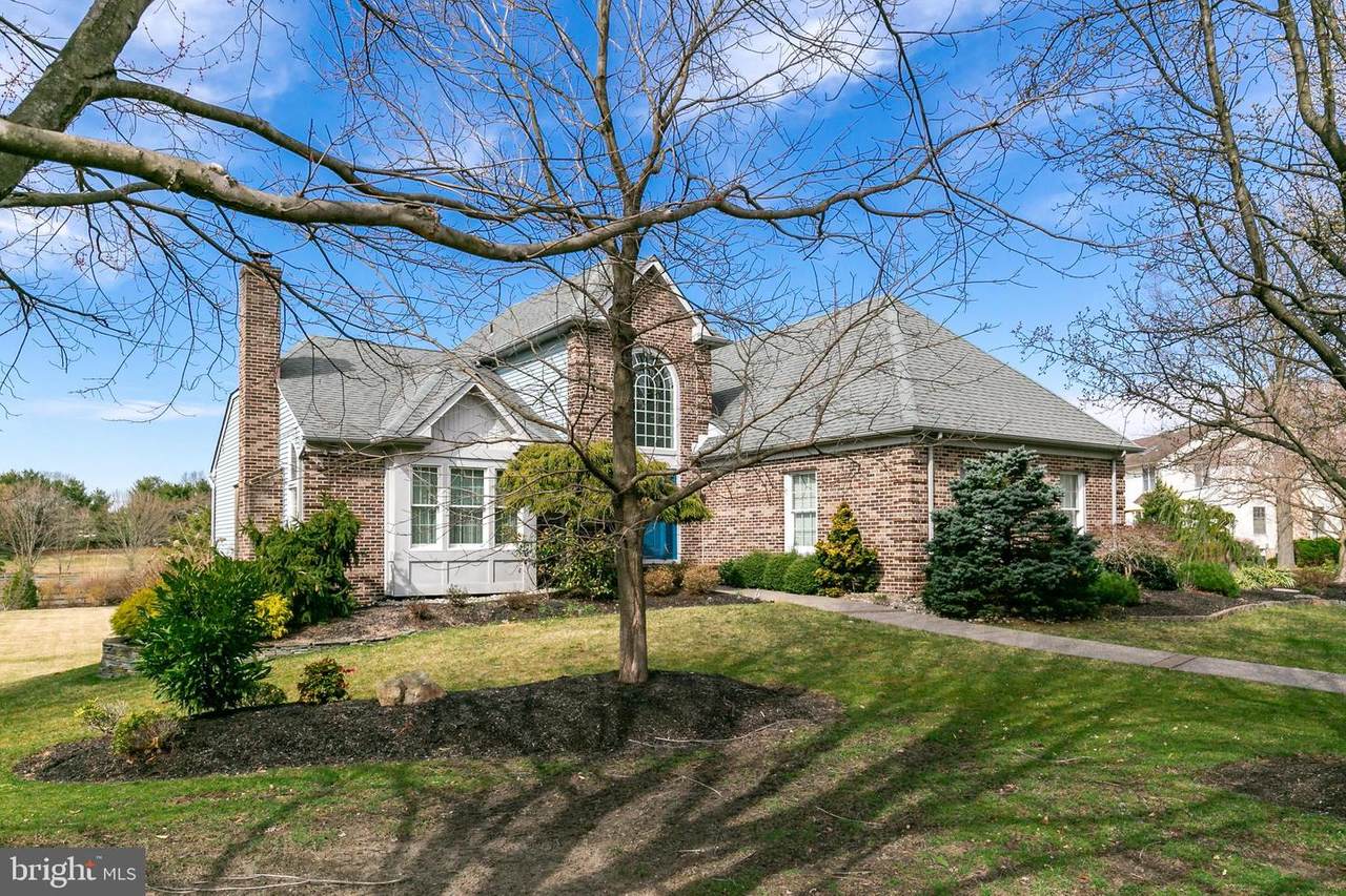32 Periwinkle Drive - Photo 1