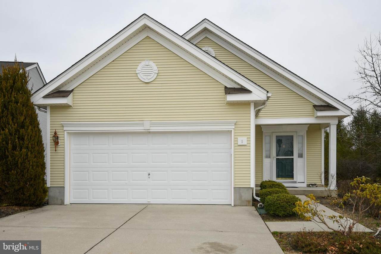 1 Duxbury Court - Photo 1