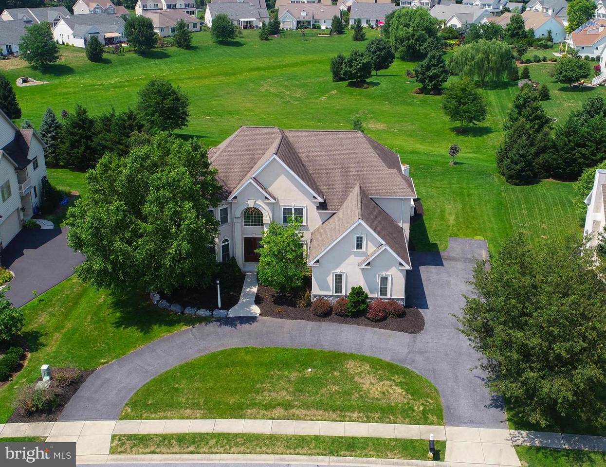 481 Wheatfield Drive - Photo 1