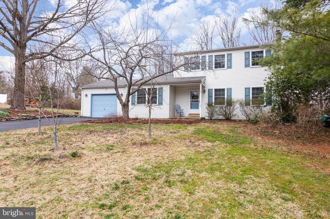 6 Ballantrae Court - Photo 1