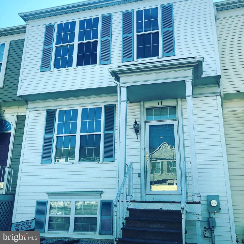 11 Denny Circle - Photo 1
