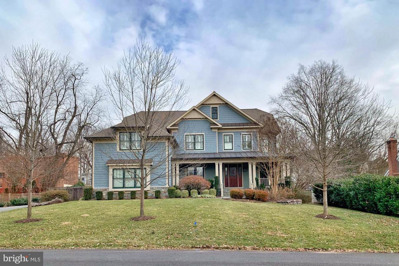 1233 Ingleside Avenue - Photo 1