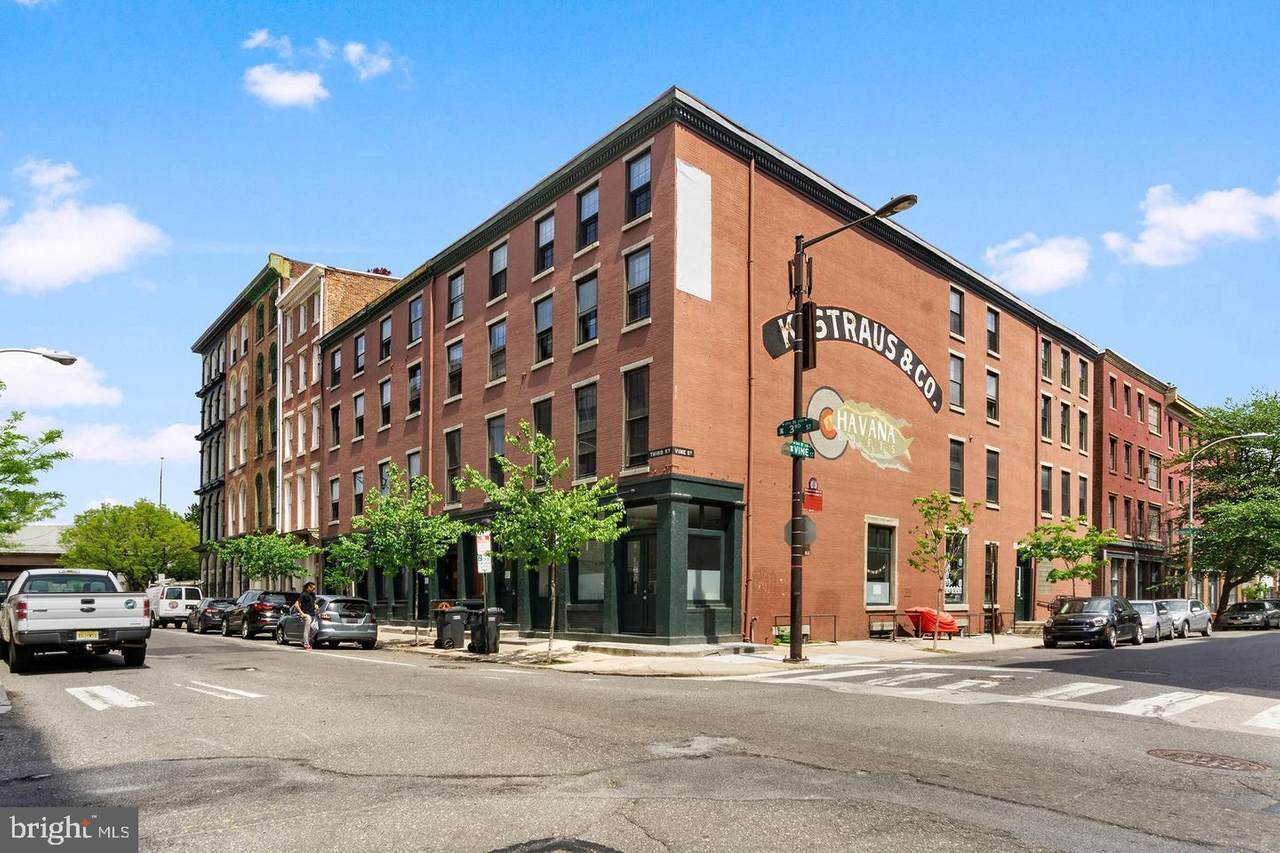 301 3RD Street - Photo 1