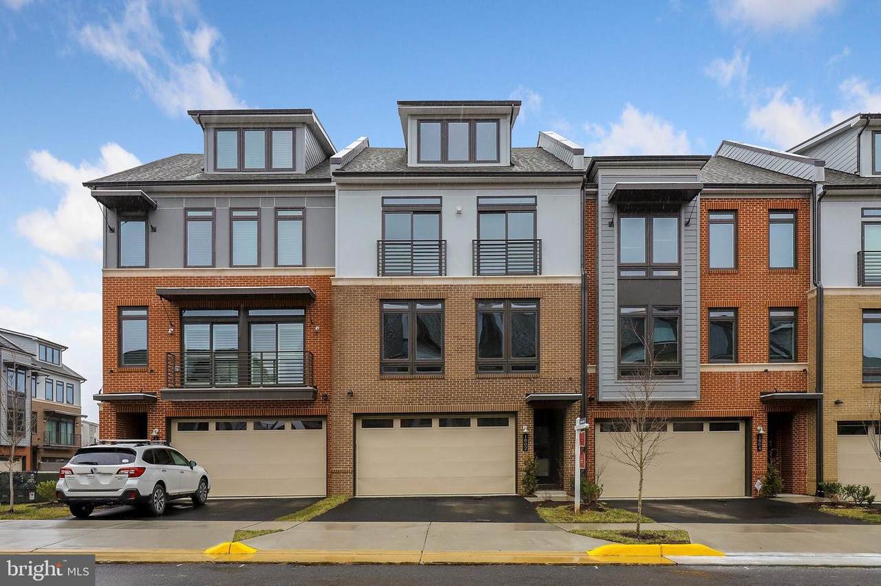 1802 Yellow Garnet Terrace - Photo 1
