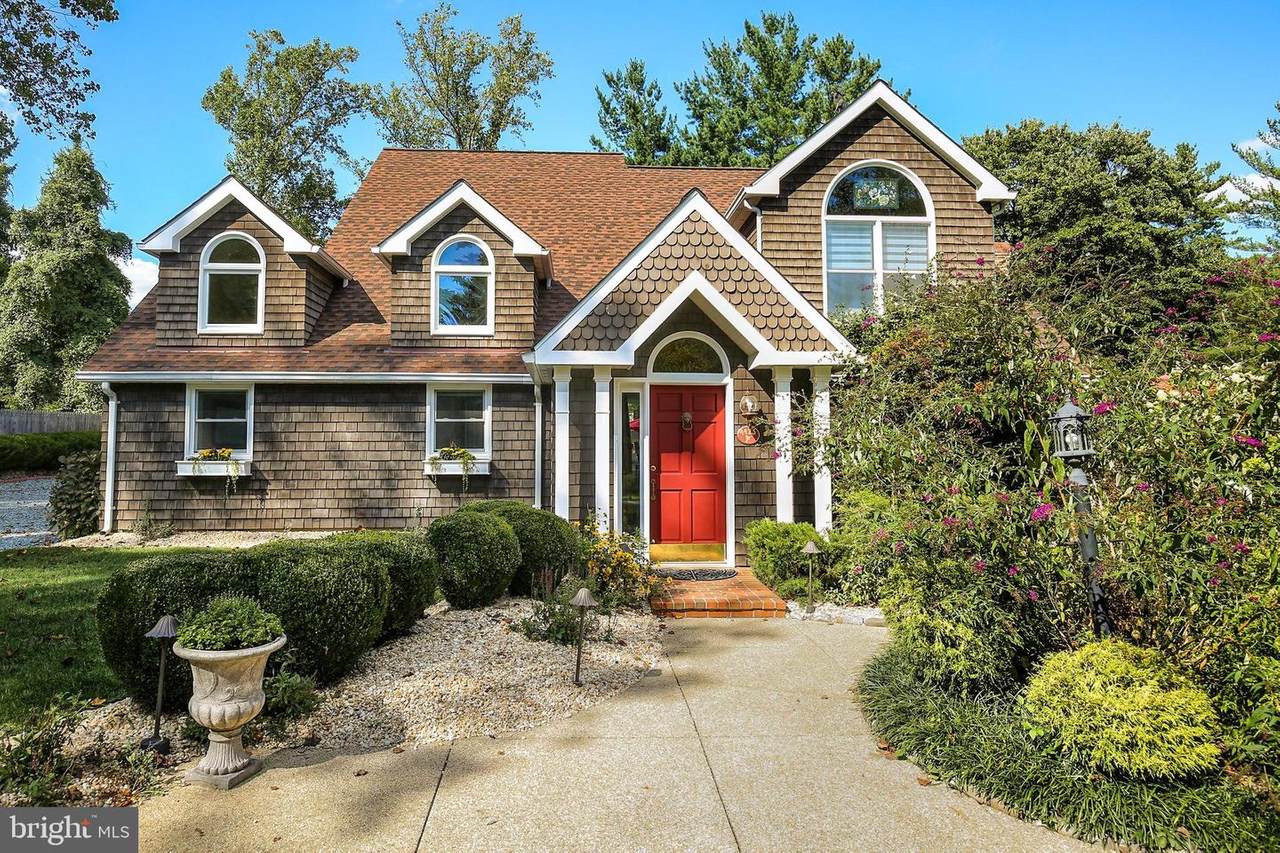 4425 Oak Hill Road - Photo 1