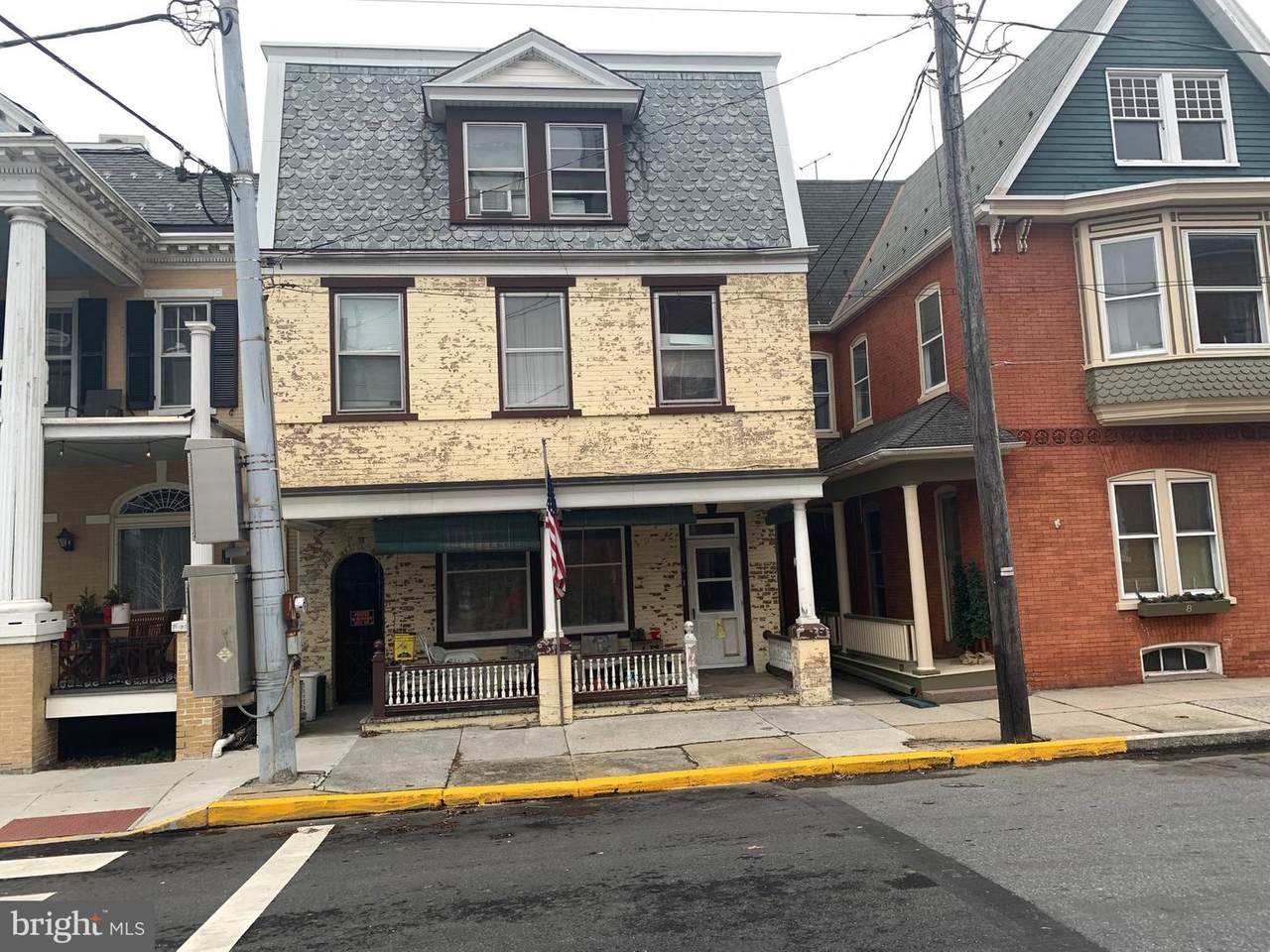 6 Charlotte Street - Photo 1