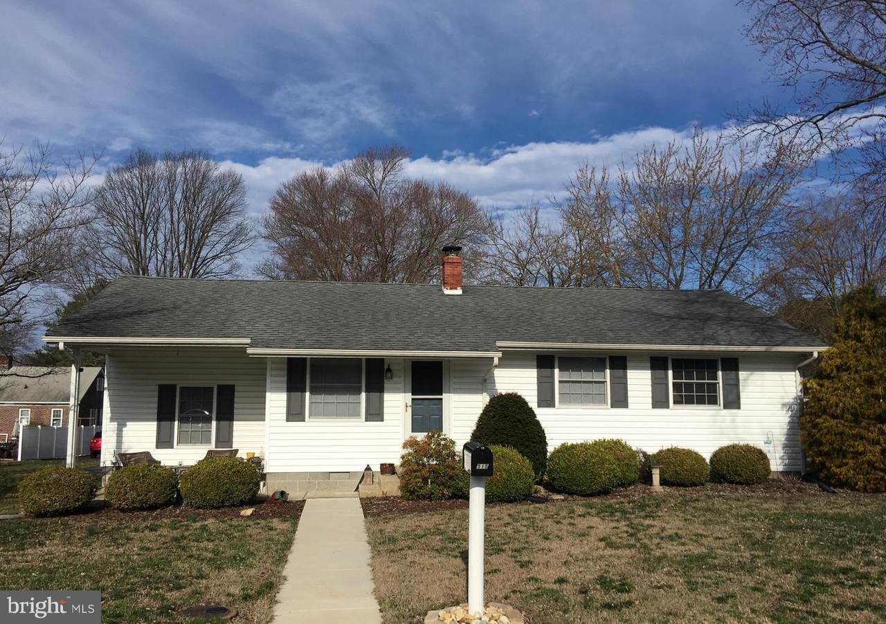 515 Pleasant Place - Photo 1