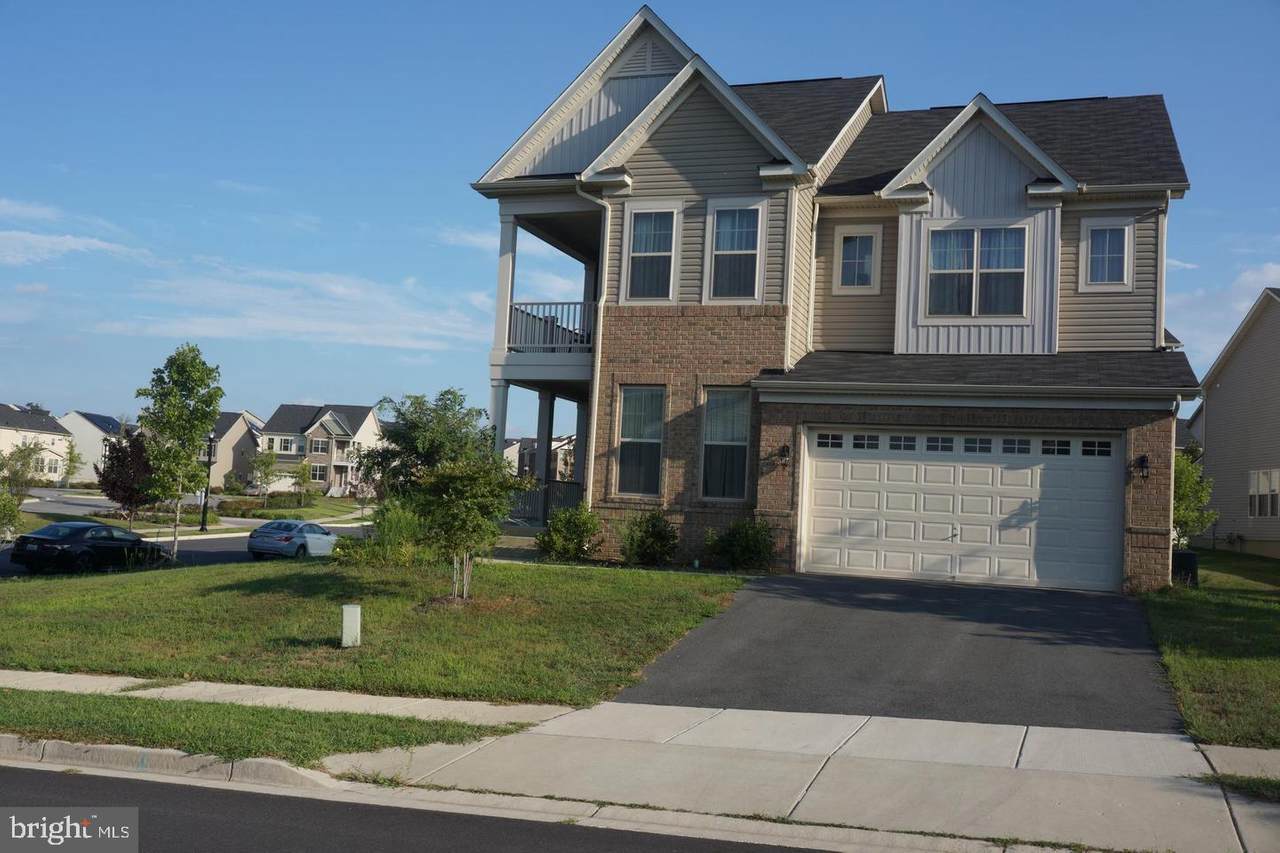 9207 Rice Avenue - Photo 1