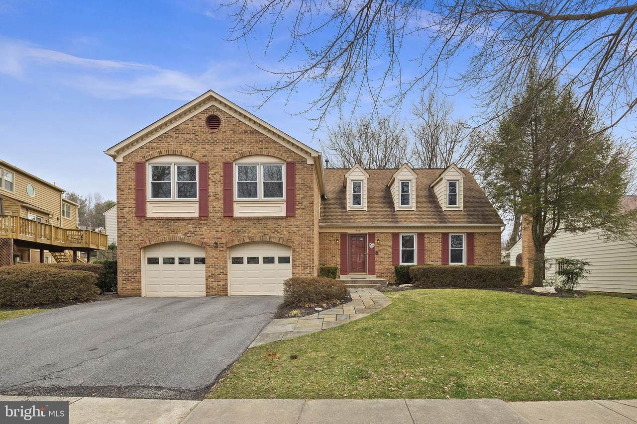 17007 Horn Point Drive - Photo 1