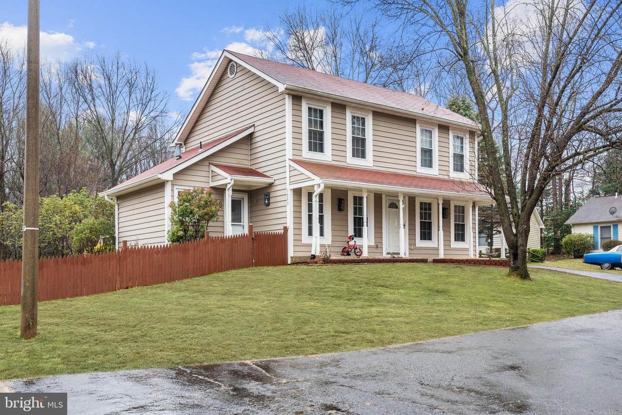 7262 Linden Tree Lane - Photo 1