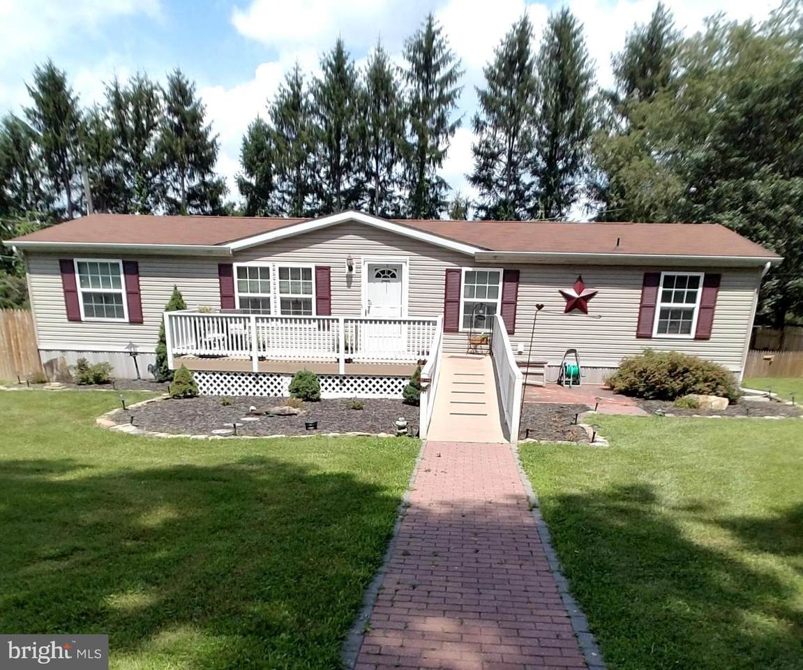 1172 Acorn Street - Photo 1