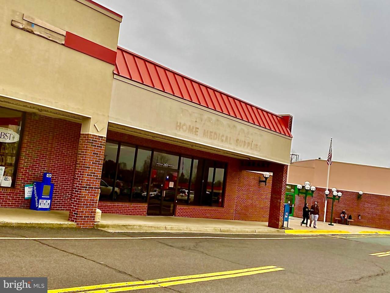 Southgate Center - Photo 1