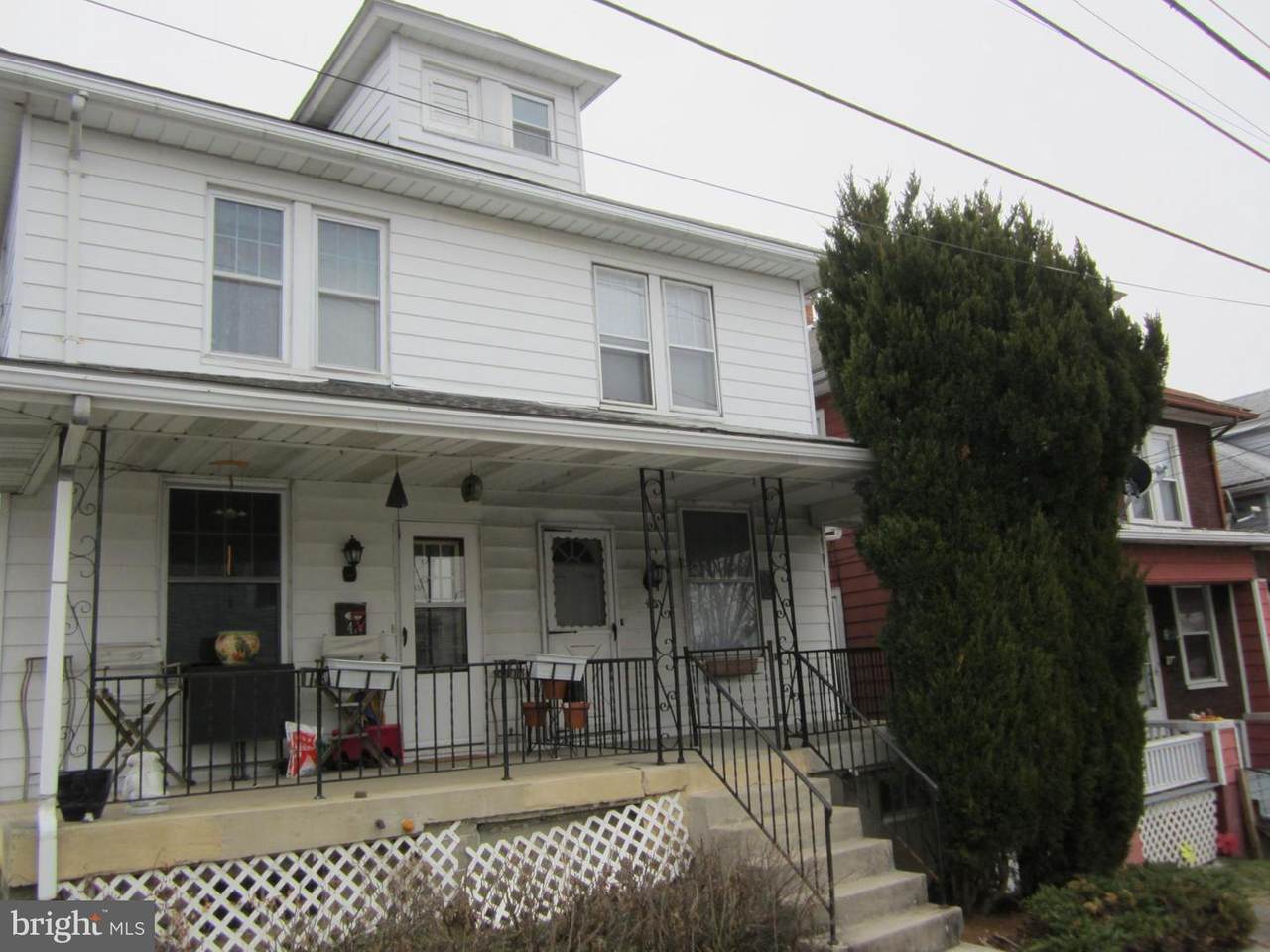 40 28TH Street - Photo 1