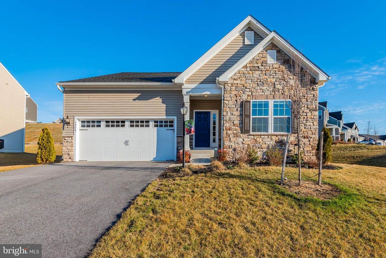 3908 Smarty Jones Drive - Photo 1 3908 Smarty Jones Drive - Photo 1
