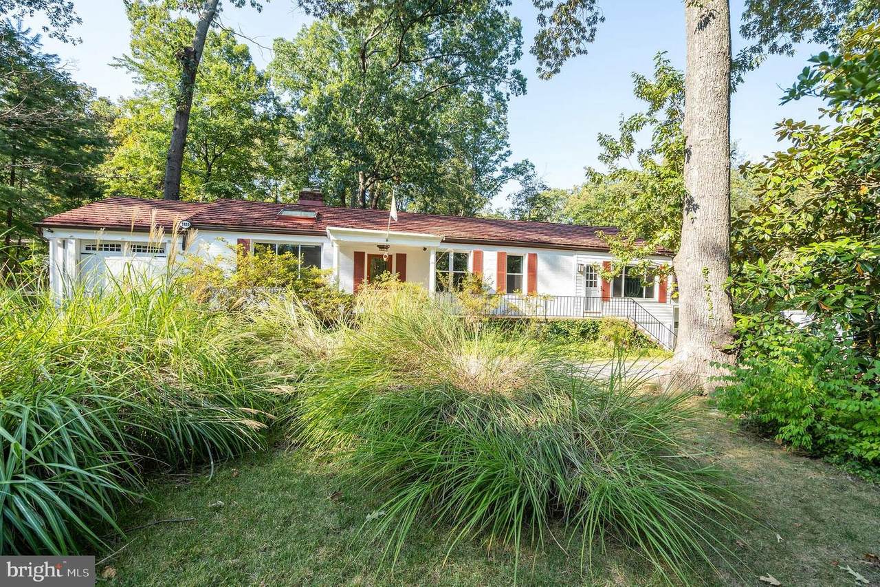 7820 Accotink Place - Photo 1